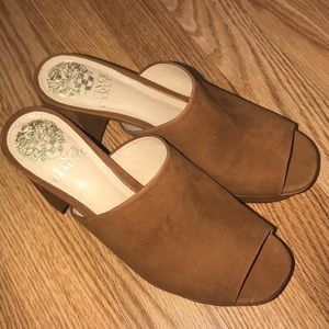 Vince Camuto mules